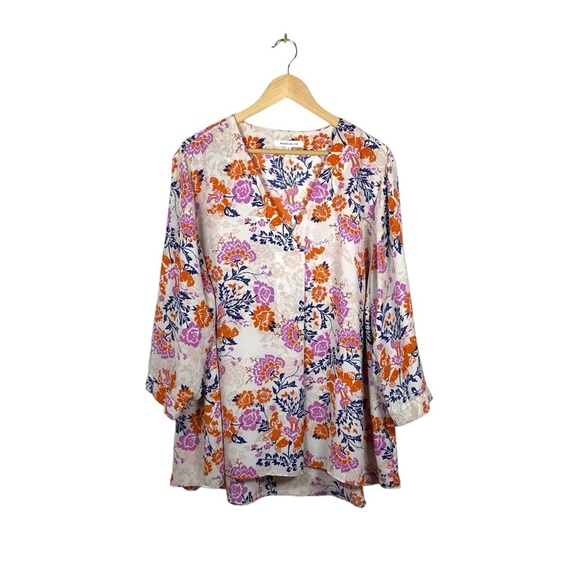 NWOT Rose+Olive Floral Pleated Front ¾ Sleeve Tunic Blouse Pink/Blue Size 3X - Picture 1 of 8